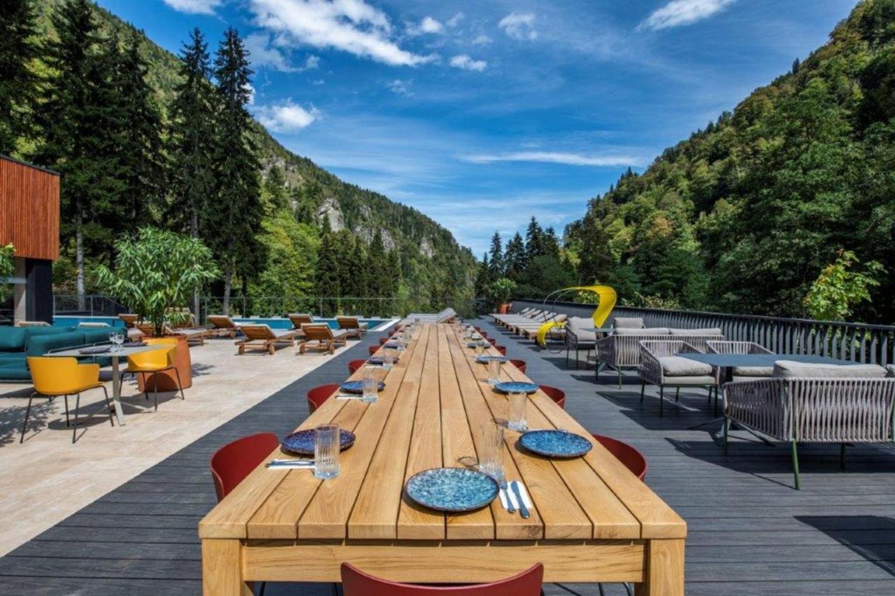 New Sairme Hotell Exteriör bild
